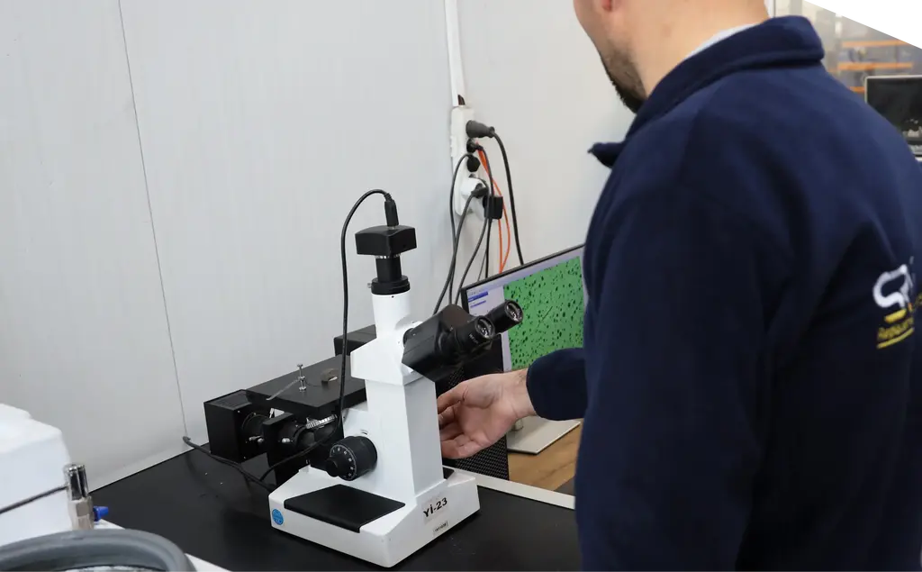 Microscope Metallography